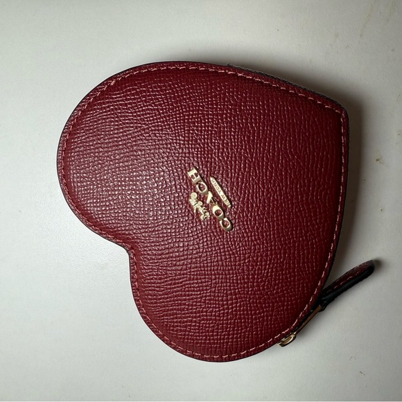 COACH - Heart  Coin Case ❤️🆕 - Picture 5 of 6